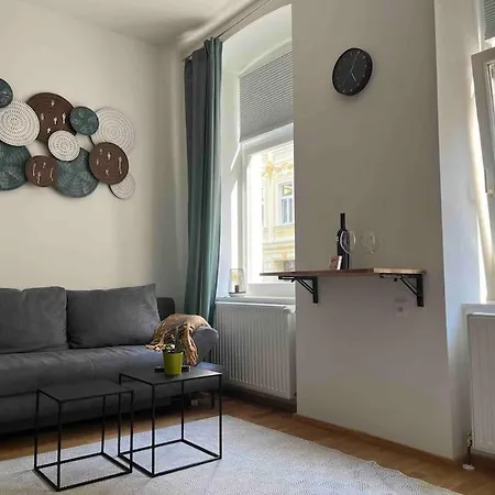 Schickes & Gemuetliches Studio Wien Exterior foto