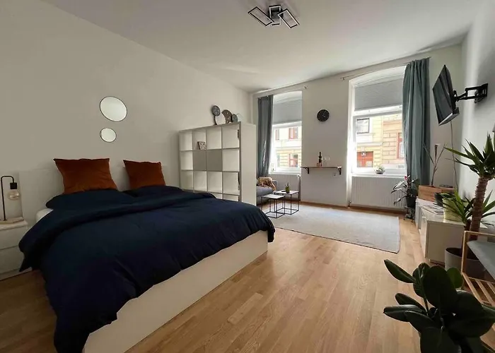 Schickes & Gemuetliches Studio